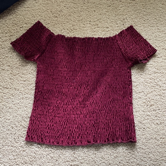 Off the shoulder crop top - Picture 4 of 4